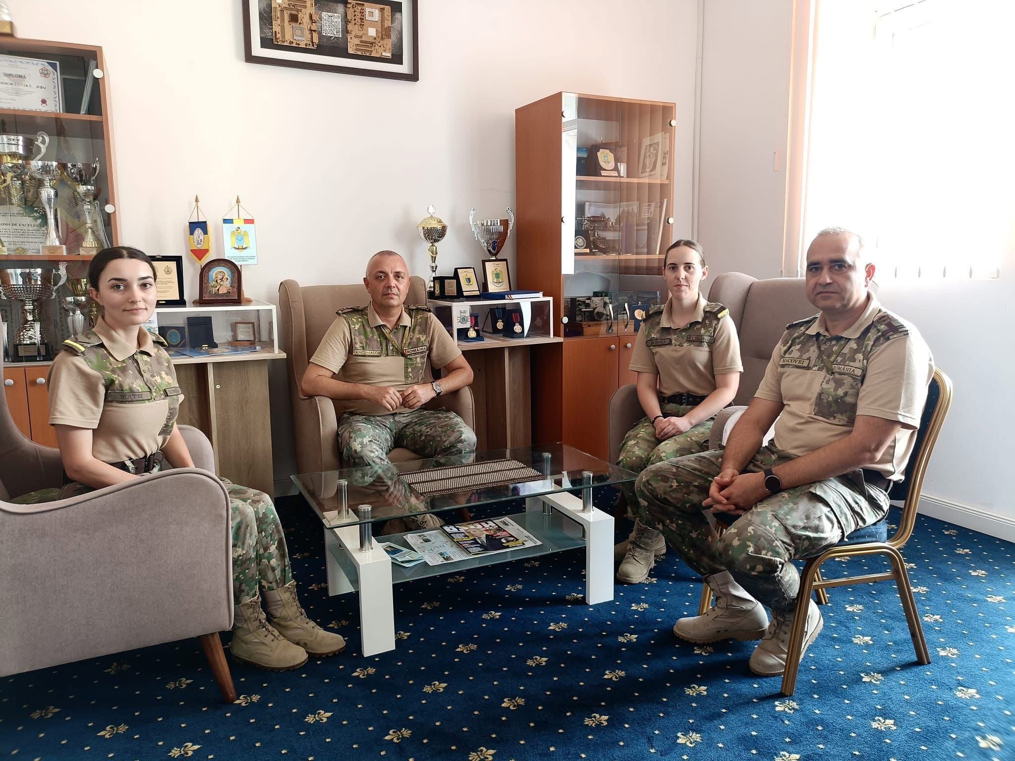 Șefele de promoție ale Școlii Militare din Sibiu au fost felicitate de conducerea instituției!