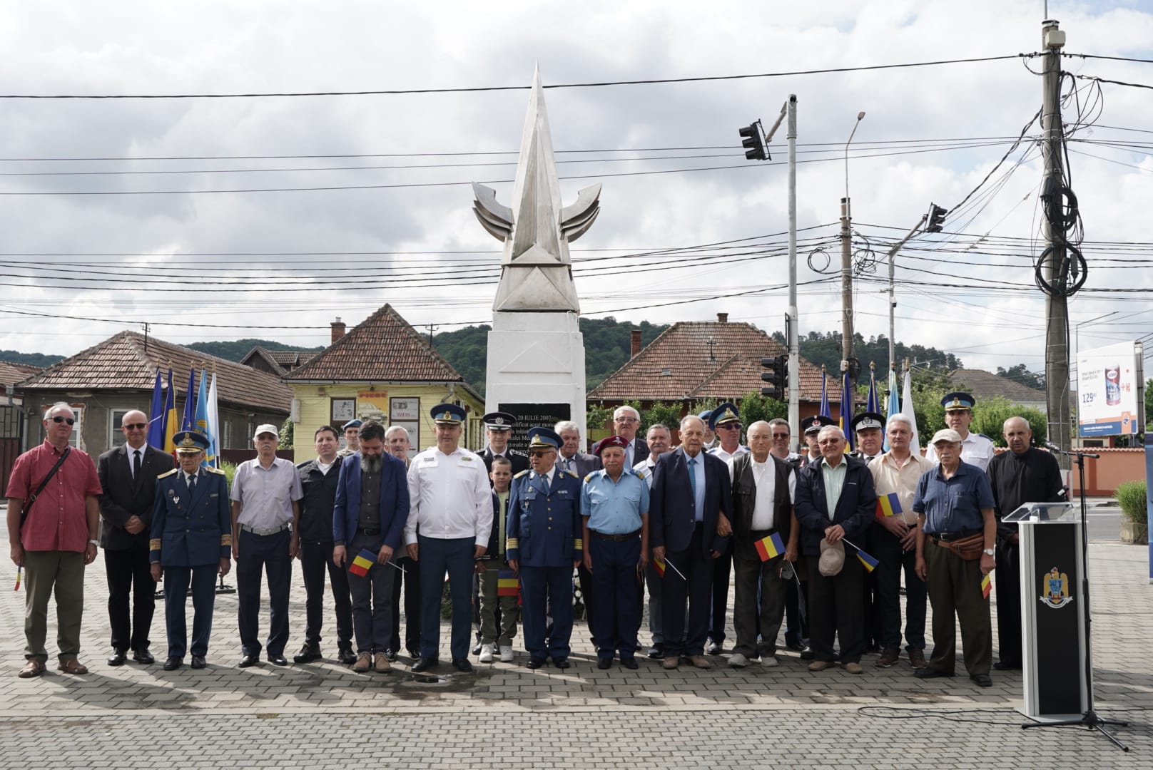 Municipiul Mediaș a omagiat aviatorii români cu ocazia Zilei Aviației Române și a Forțelor Aeriene