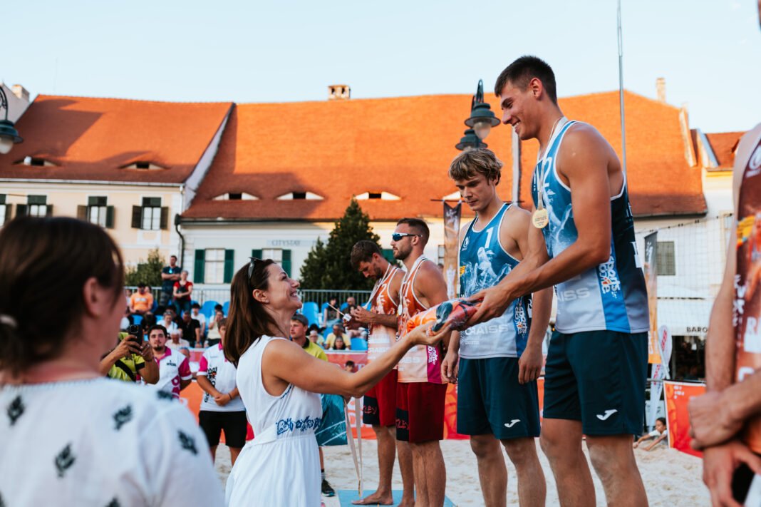 b76bc3d6-99d6-164b-370c-093bfd14be9a