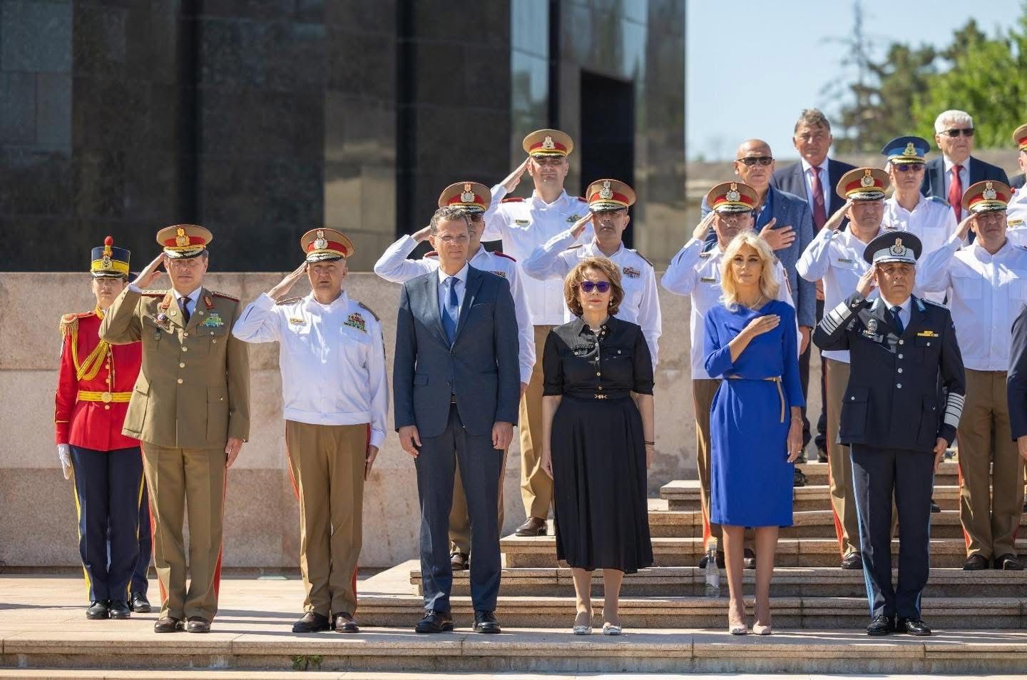 Raluca Turcan a participat la aniversarea Brigăzii 30 Gardă „Mihai Viteazul”