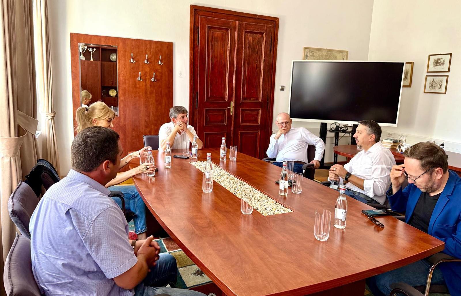 Ministrul Educației, vizită surpriză la Sibiu înainte de începerea noului an școlar