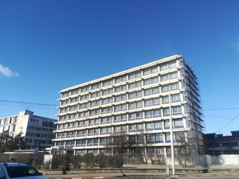 Știri din Sibiu, actualitate locală și ultimele noutăți din județ Activitatea Tribunalului Sibiu afectată de protestul grefierilor: program redus și suspendarea activității curente între 3 și 5 iunie