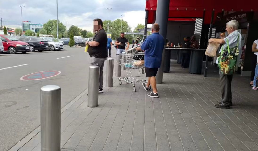 Sibienii resimt scumpirile după majorarea TVA: „Am dat 100 de lei pe patru sucuri”