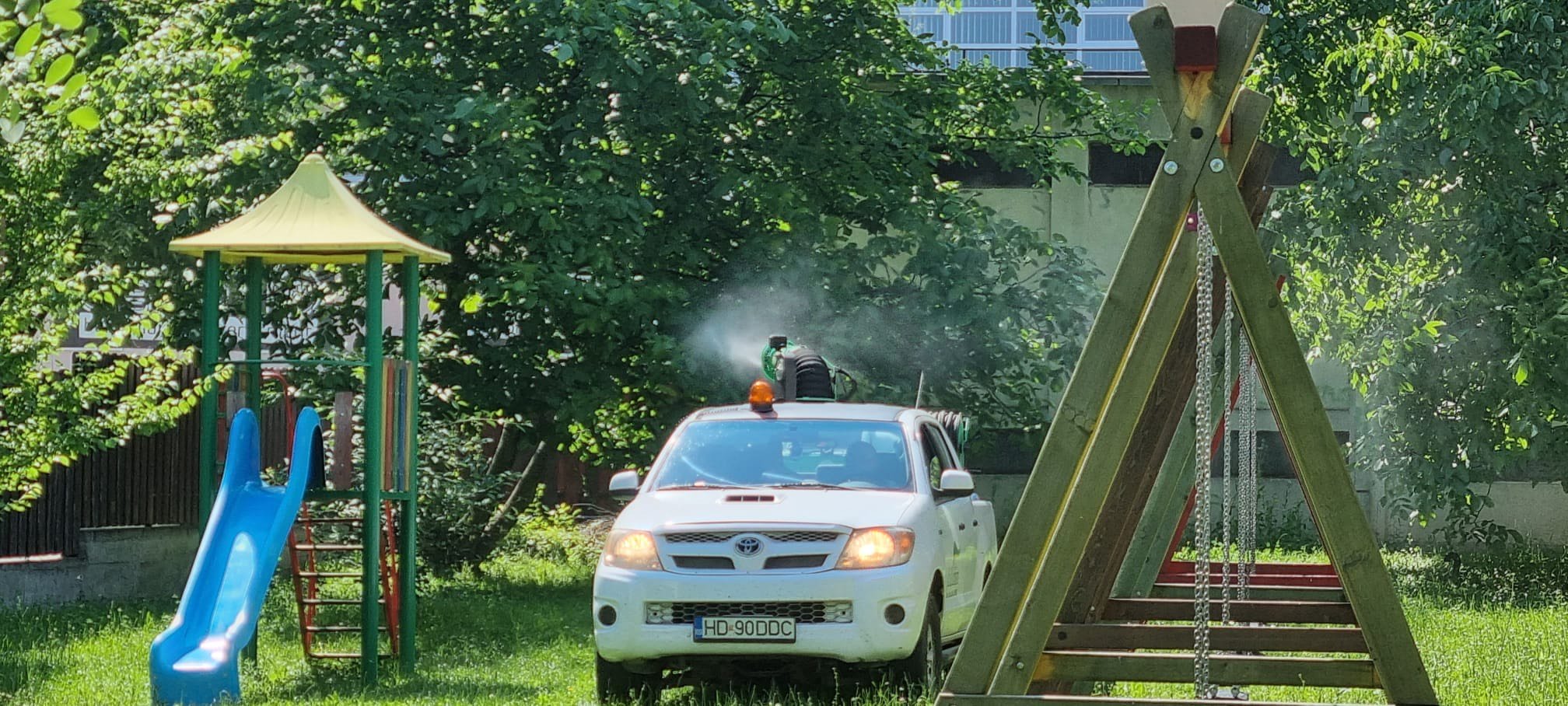 Dezinsecția pentru combaterea țânțarilor din Sibiu va avea loc astăzi și mâine!