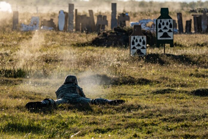 Tranșee și poziții militare pentru antrenamentul NATO DACIAN FALL 2025