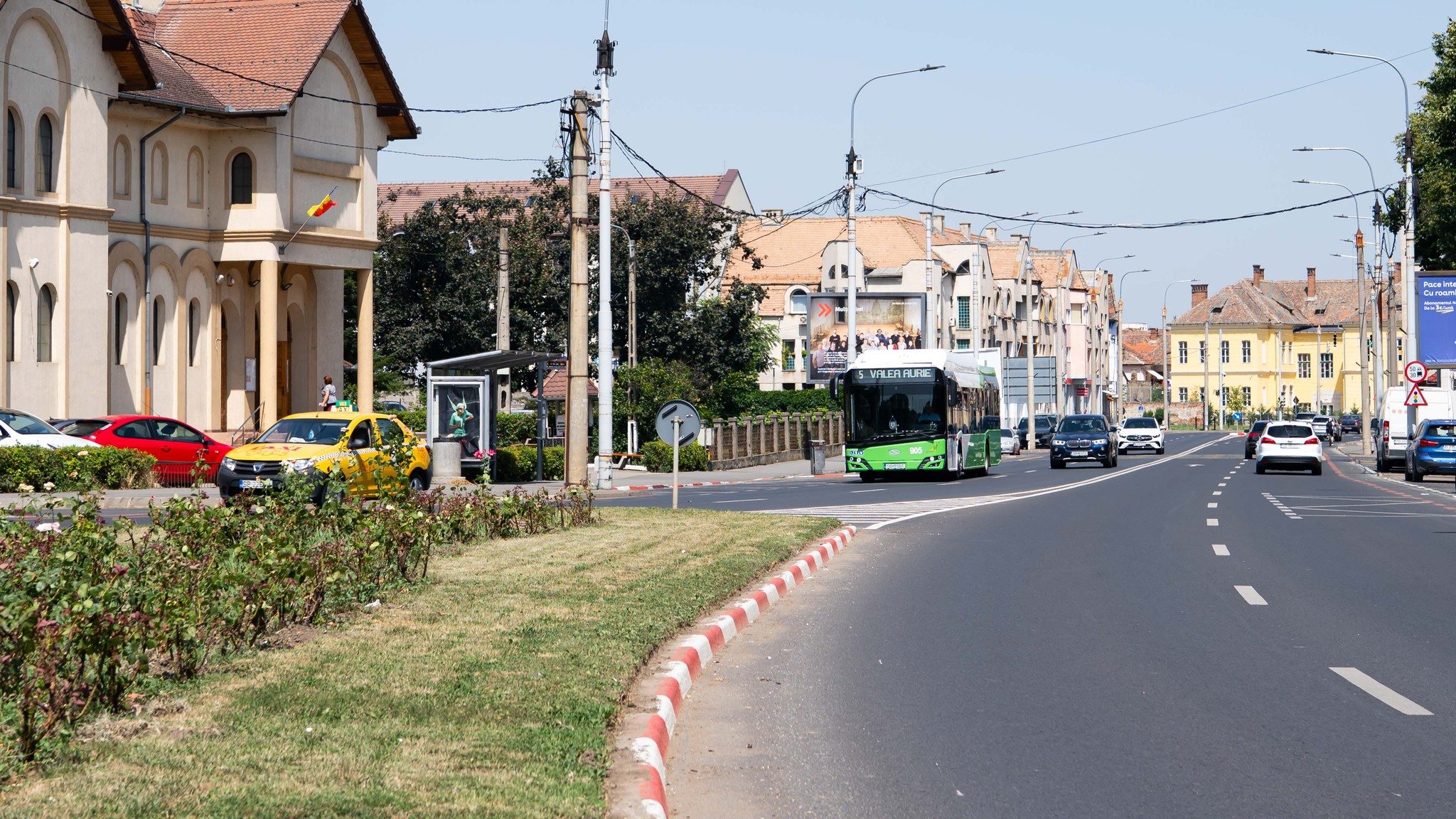 Devieri Tursib pe străzile din Cluj-Napoca din cauza lucrărilor la carosabilul Rahovei