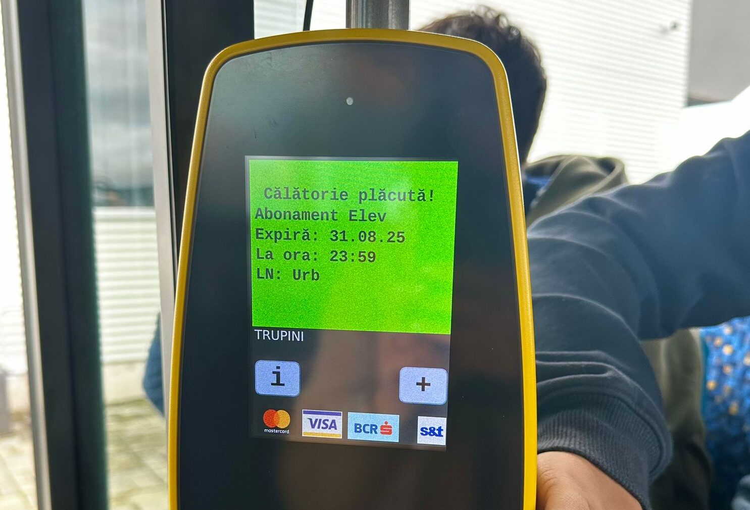 Tursib a început emiterea cererilor pentru abonamentele gratuite ale elevilor