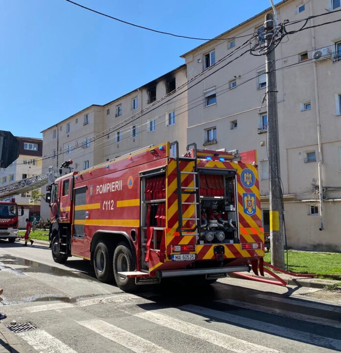 incendiu medias Intervenția pompierilor la un incendiu de apartament în Mediaș