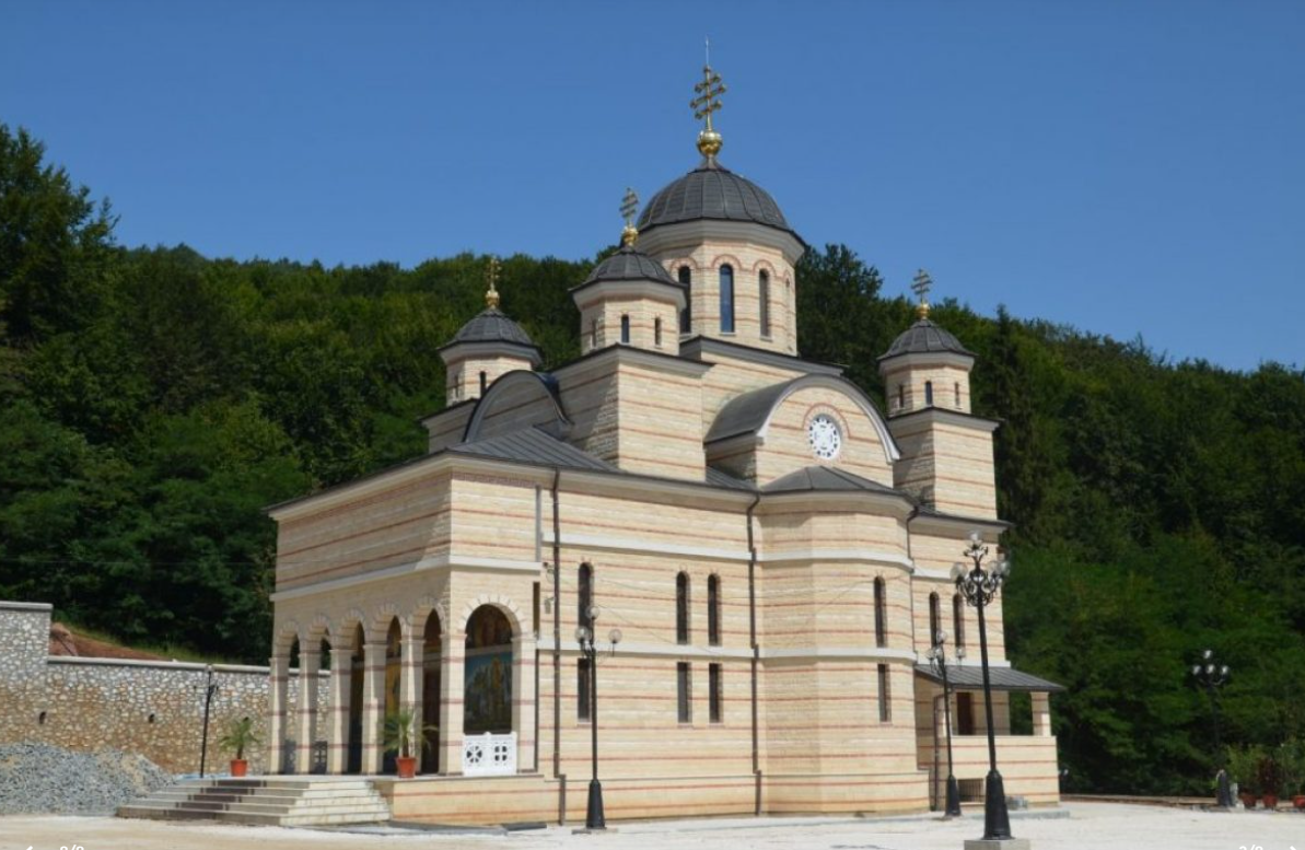 Mănăstirea Izbuc, destinația pelerinajului organizat de Primăria Gura Râului