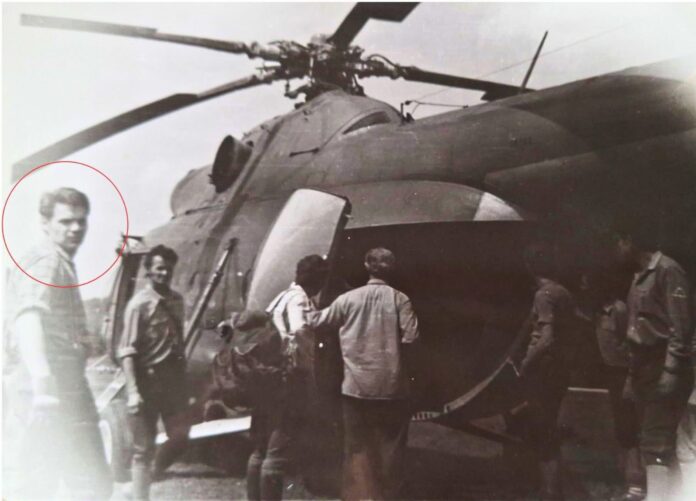 77171e08-2ce0-4e13-85f0-86f05000d185 Salvamontist sibian în uniformă, pregătit pentru intervenție pe munte