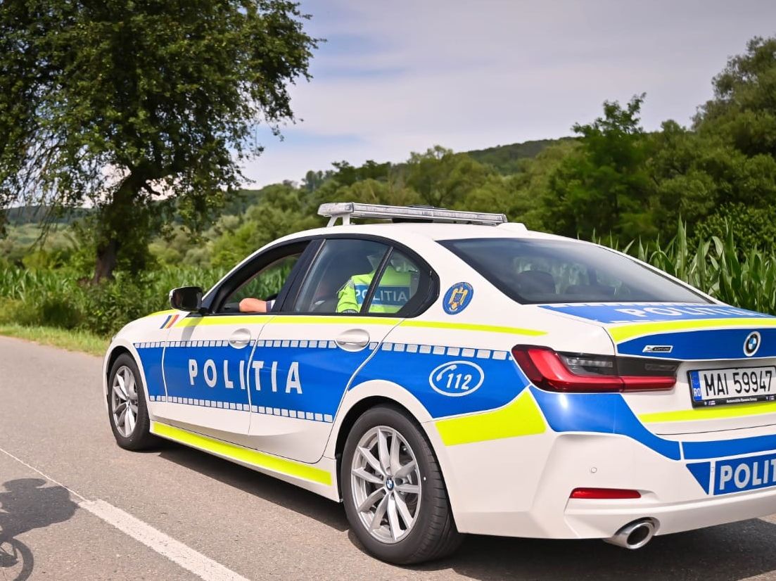 Poliția Română oprește o mașină condusă fără permis pe DN 1