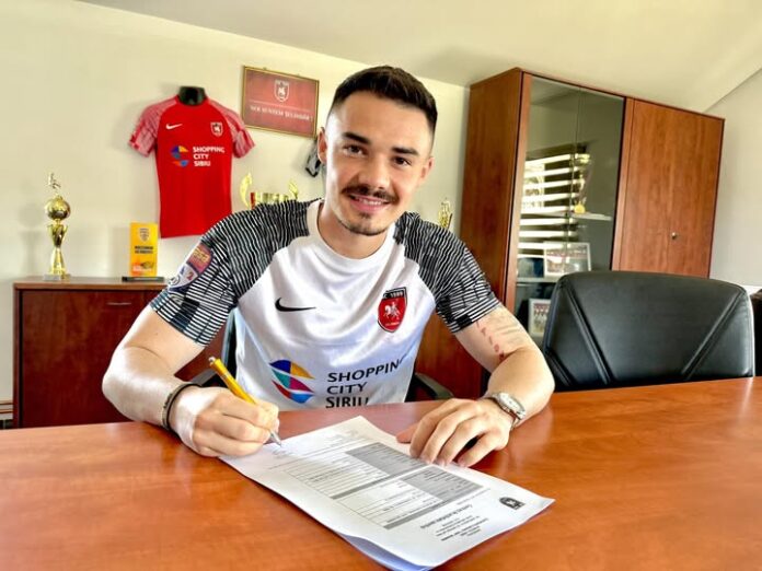 Raul Băilă, noul transfer al CSC Șelimbăr, în tricoul echipei sale precedente