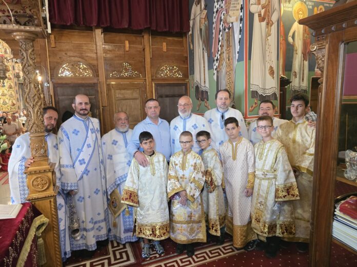 Consilier județean Dumitru Beschiu discută despre importanța educației în societate.