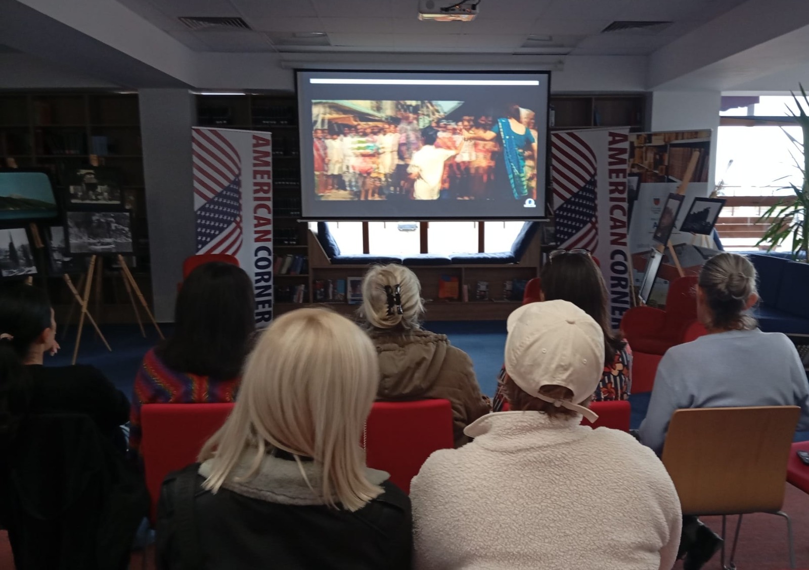 Public la o seară de film dedicată diversității culturale în Biblioteca ASTRA Sibiu