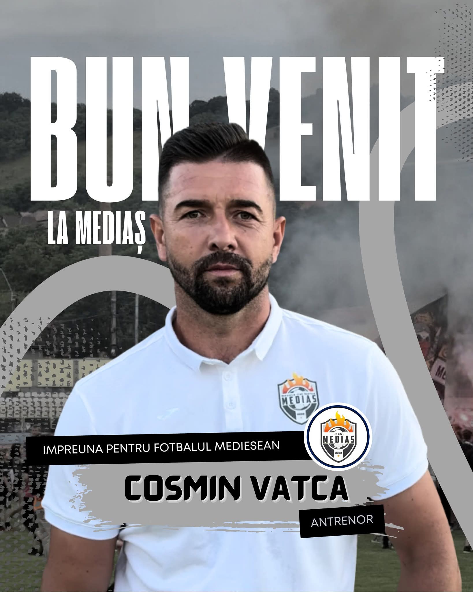 Cosmin Vâtcă, noul antrenor al echipei ACS Mediaș, la o conferință de presă