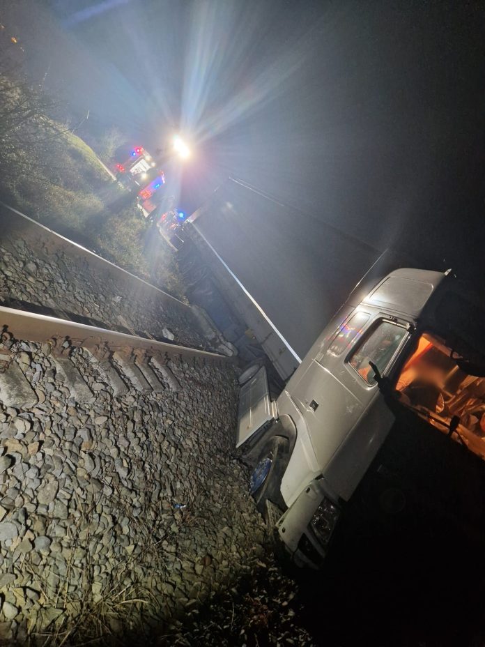 Mașină avariată într-un accident rutier grav provocat de alcoolemie ridicată