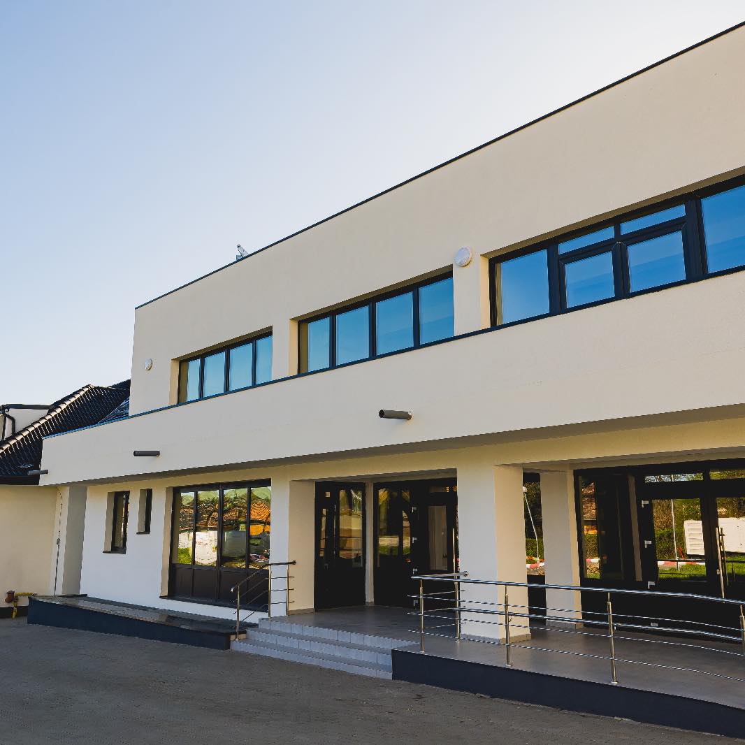 438738450_122104517942285325_2689996150276290550_n Bilanț pozitiv și creștere la Spitalul Orășenesc Cisnădie în anul 2025