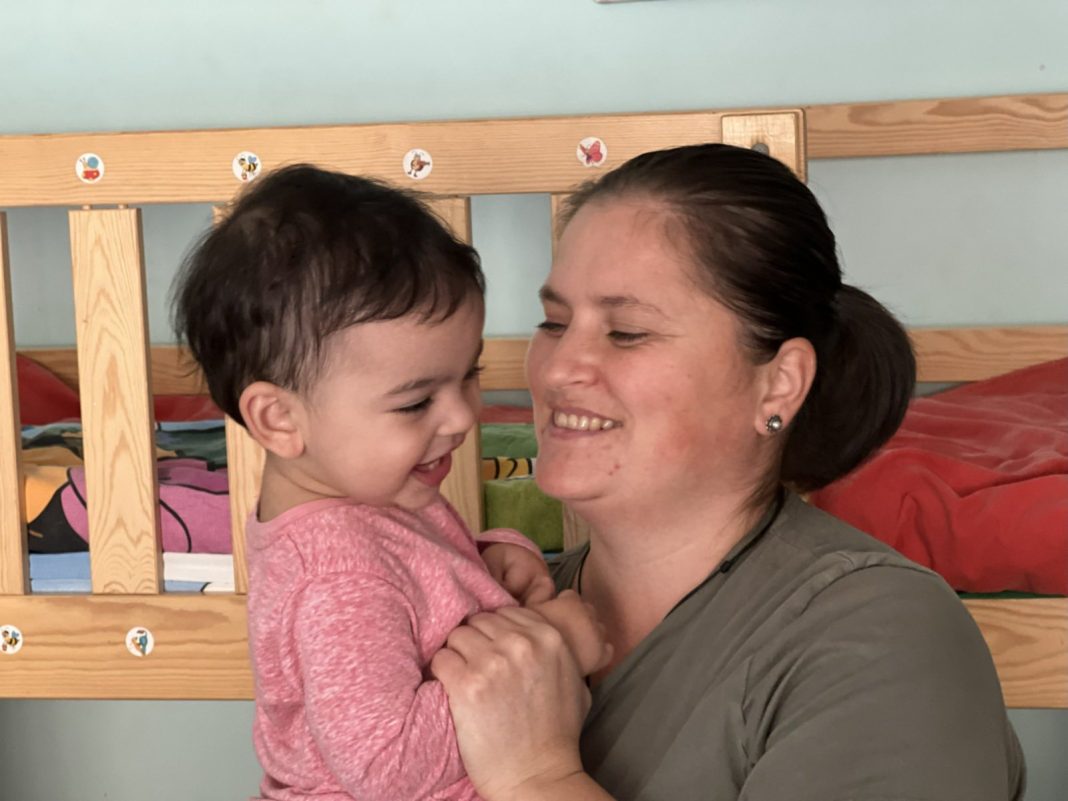 581772058_1150910807212365_2613126791584637721_n Activitate cu copii în cadrul proiectului preotesei din Agnita pentru binecuvântare.