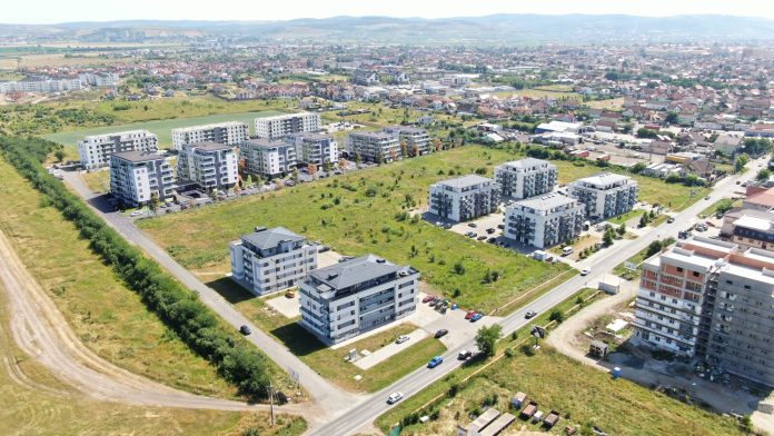 Perspectivă aeriană asupra zonei Calea Șurii Mici, viitor pol rezidențial al Sibiului cu Valletta Park 2.0