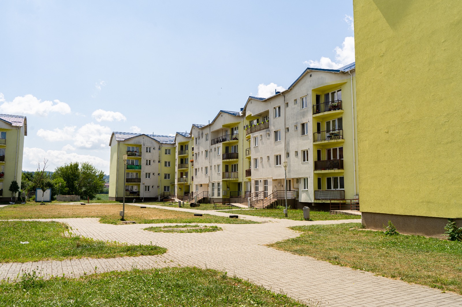 Bloc de locuințe ANL Mediaș în construcție, destinate tinerilor familii.