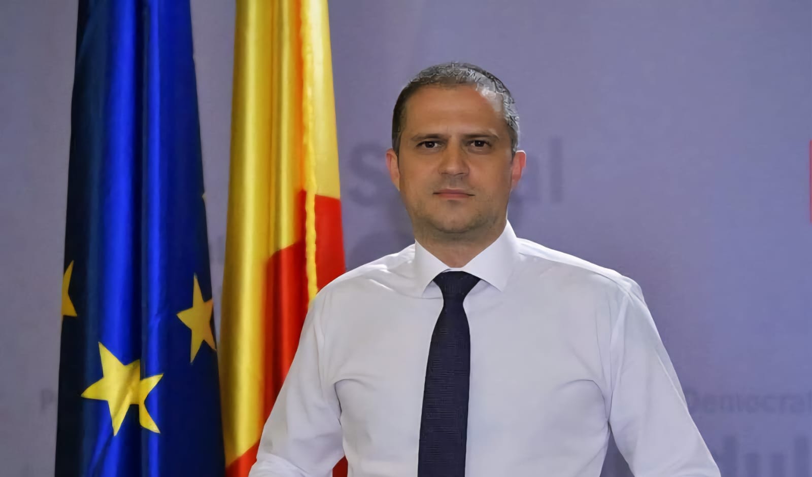 Deputatul PSD Bogdan Trif transmite un mesaj de Anul Nou pe platforma WhatsApp.