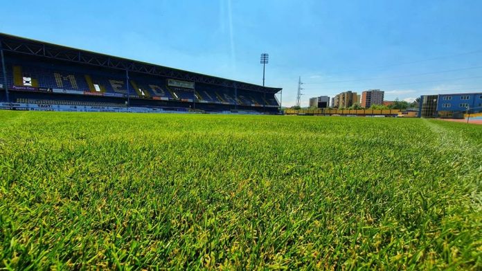 Stadionul Gaz Metan din Mediaș, viitoarea proprietate a Primăriei locale.