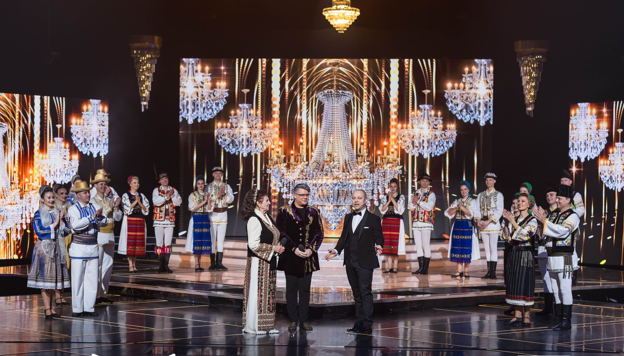 Moment de celebrare și muzică vibrantă cu Junii Sibiului la Revelionul TVR