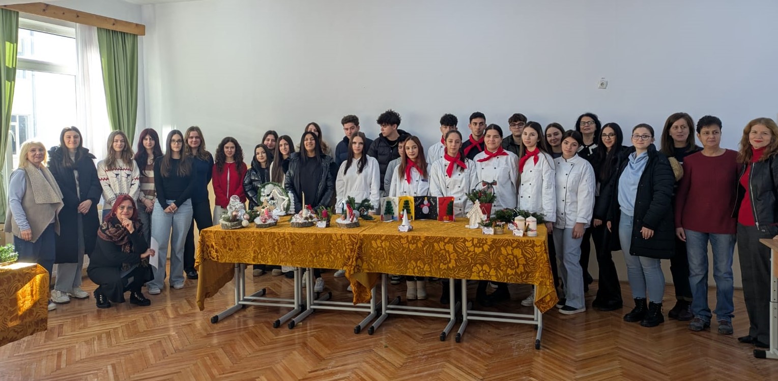 Close-up pe un produs artizanal vândut la un bazar de afaceri