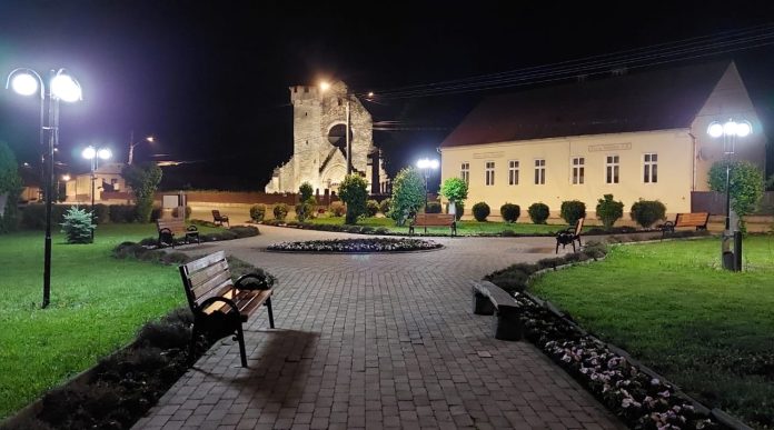 Primăria Comunei Cârța, locul central pentru alegerile locale 2025 cu prezența de 62,55%.