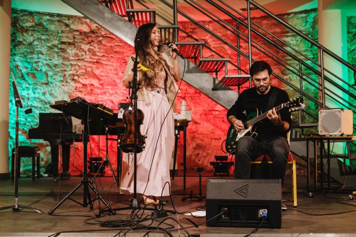 Orchestra Filarmonica Sibiu interpretează la evenimentul „Daruri Muzicale” pentru Ziua Minorităților Naționale