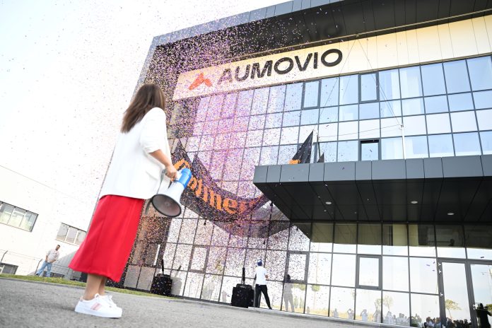 Sediu Aumovio Sibiu, companie care anunță concedieri masive ce afectează economia locală