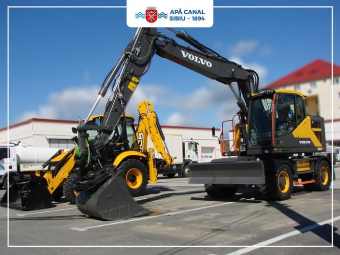 Excavator modern Sibiu executând lucrări de infrastructură cu precizie