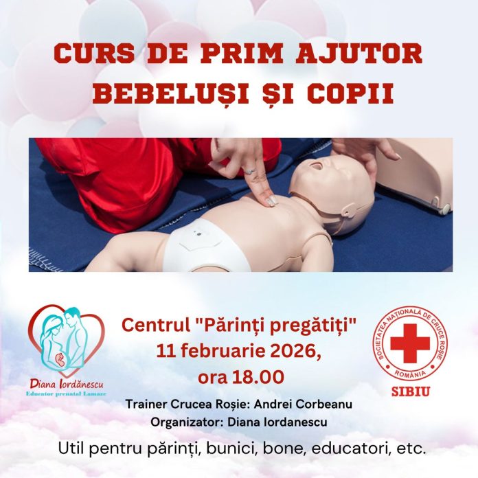 Participanți la cursul de prim ajutor pentru copii organizat de Crucea Roșie Sibiu
