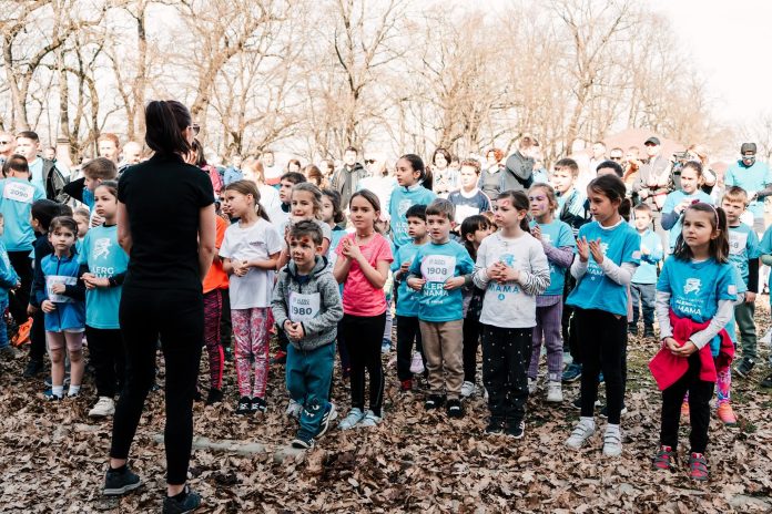 Postare pe Facebook pentru Crosul caritabil Alerg pentru mama de pe 8 martie