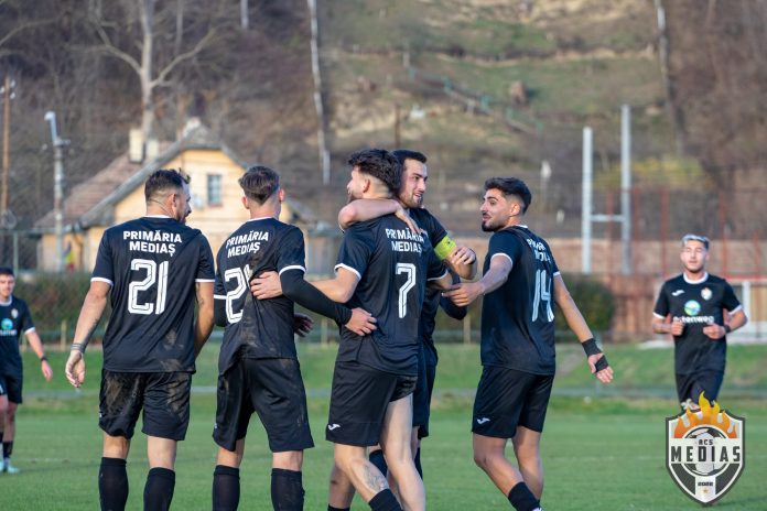 ACS Mediaș pregătiri pentru continuarea campionatului pe terenul de fotbal