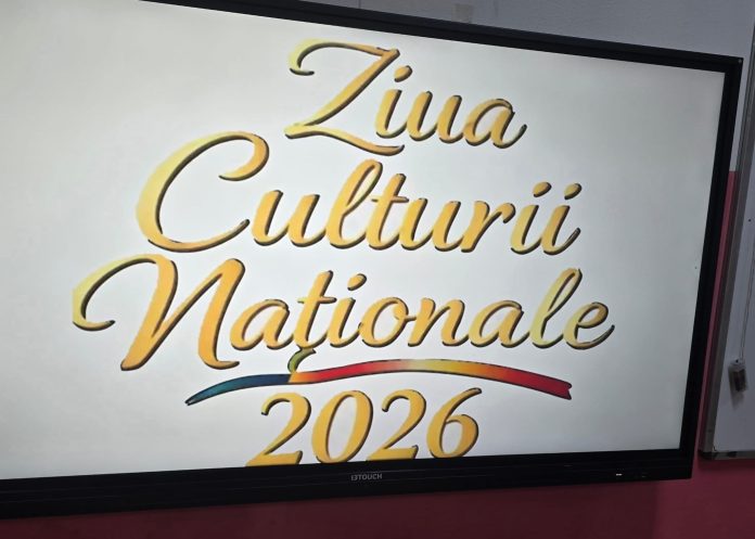Festival cultural școlar cu participanți în port popular pentru Ziua Culturii Naționale
