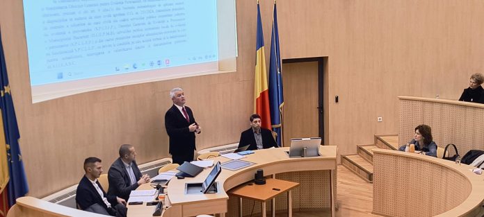 Sala de conferințe plină la convocarea ofițerilor de stare civilă Sibiu