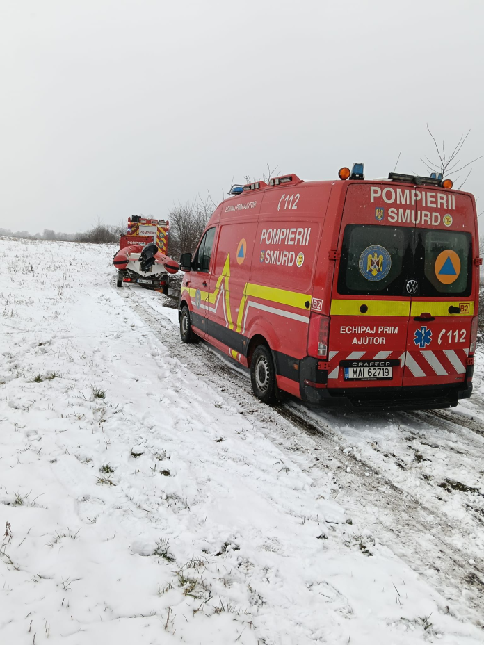 image Intervenție Avrig de salvare a bărbatului din râul Olt de către echipa de specialiști