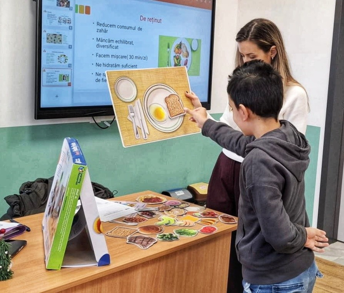 image Materiale didactice magnetice ilustrând grupele de alimente sănătoase