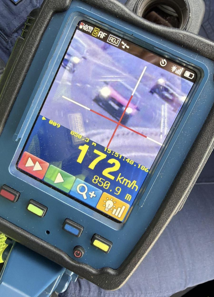 Mașină ridicată la remorcă după un exces de viteză de 172 km/h în Sibiu