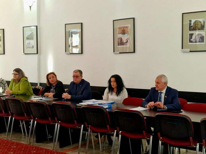 Clădire școlară din Sibiu cu infrastructură modernă pentru siguranța elevilor