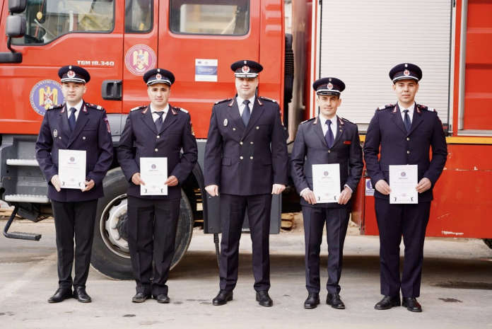 image Oficialități și invitați la evenimentul de Ziua Protecției Civile organizat de ISU Sibiu
