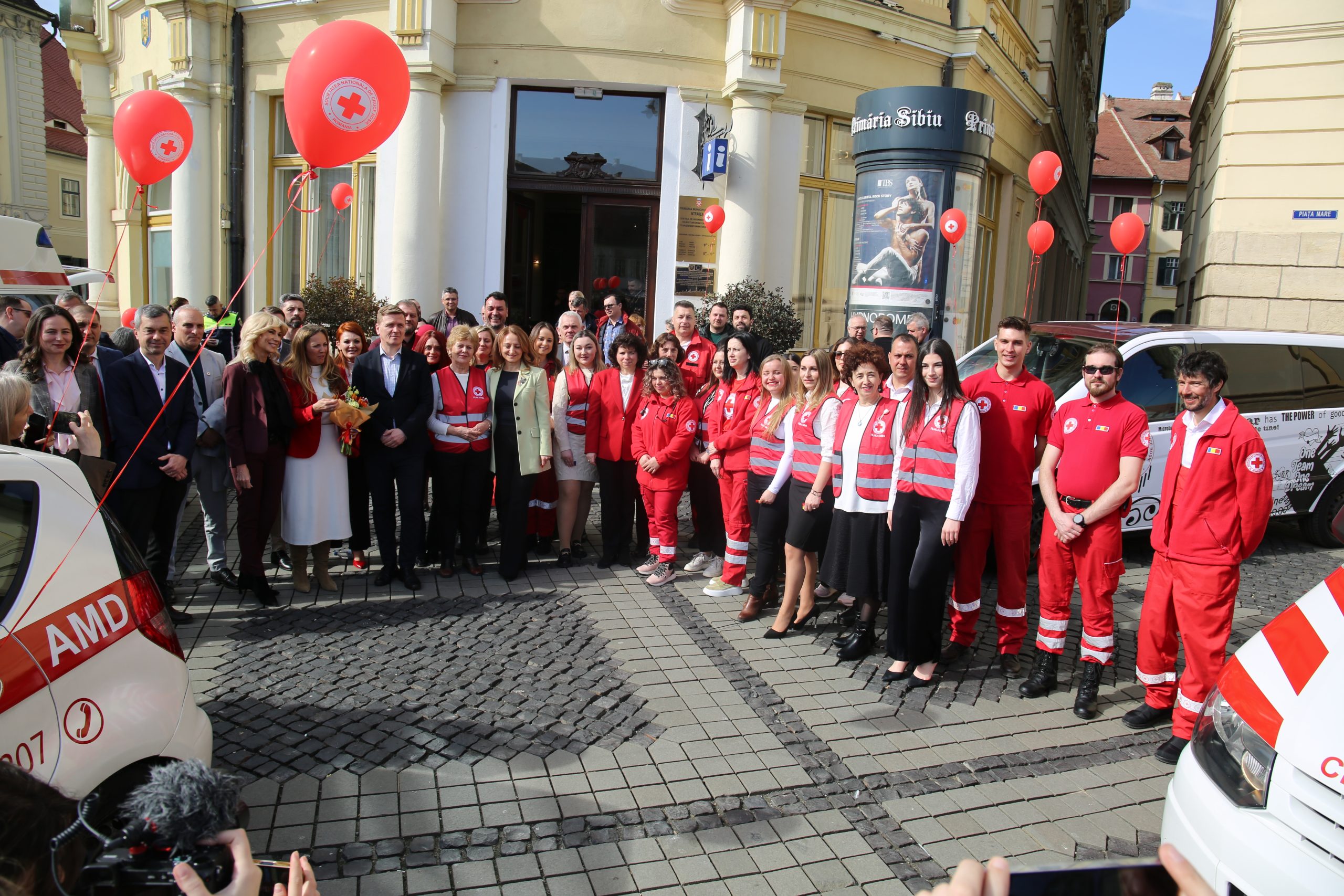 Sediul Crucii Roșie Sibiu de unde pleacă serviciul de ambulanță
