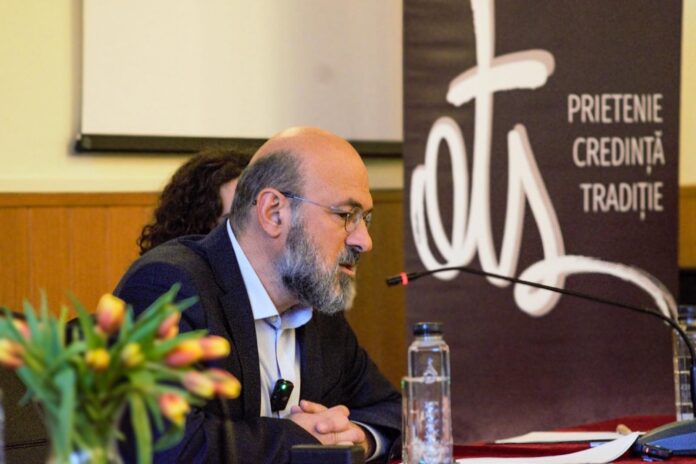 Dr. Virgiliu Gheorghe la conferința despre vindecarea stresului prin sprijinul familiei, Sibiu