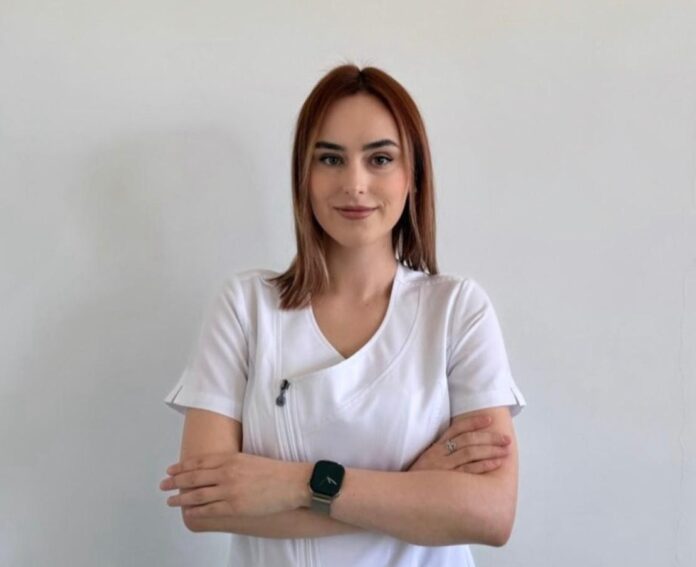 Dr. Adriana Canciu, medic specialist în recuperare medicală și reabilitare respiratorie