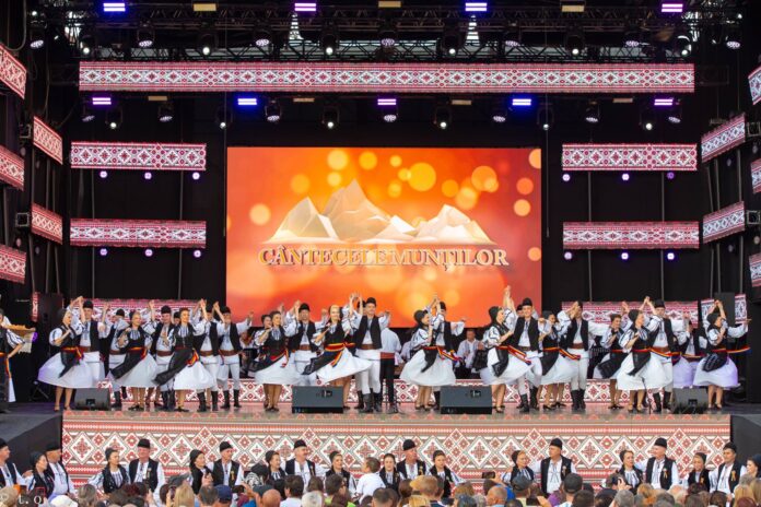 1014 Performanță scenică a Junilor Sibiului, nominalizați la premiile UCIMR