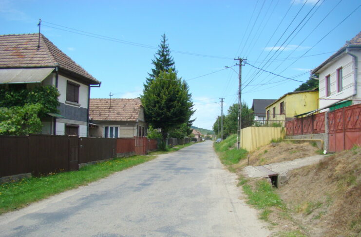 Canalizarea din Valea Lungă, aproape de final. Investiție majoră pregătită în bugetul comunei Dârlos pentru 2026