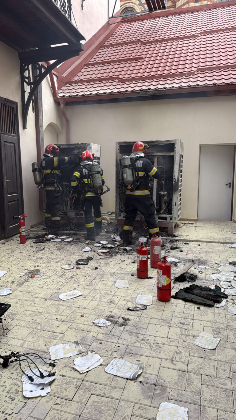 Intervenție de urgență în centrul Sibiului: Incendiu la Tipografia Mitropoliei Ardealului!