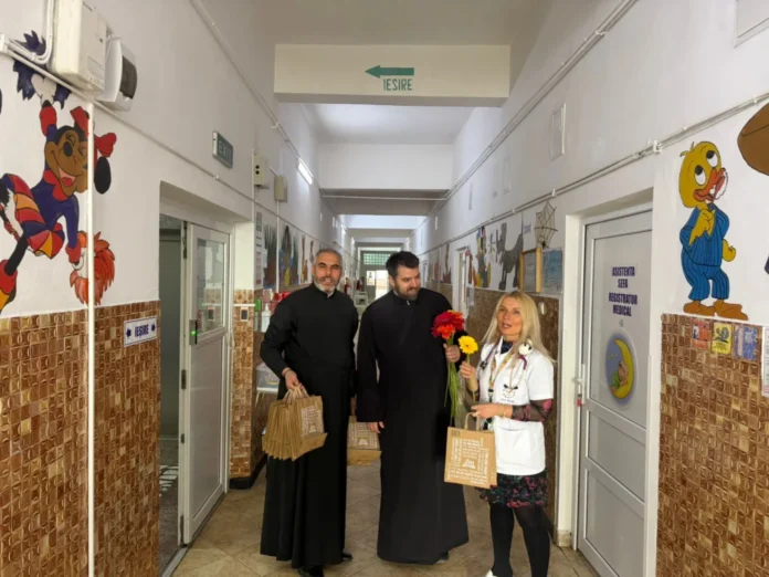 Buchet de flori oferit ca semn de prețuire pentru femeie în luna martie