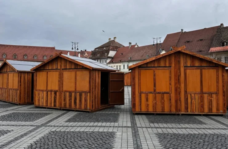 Târgul de Paști aduce în Piața Mare căsuțe de lux, folosite în marile capitale europene!